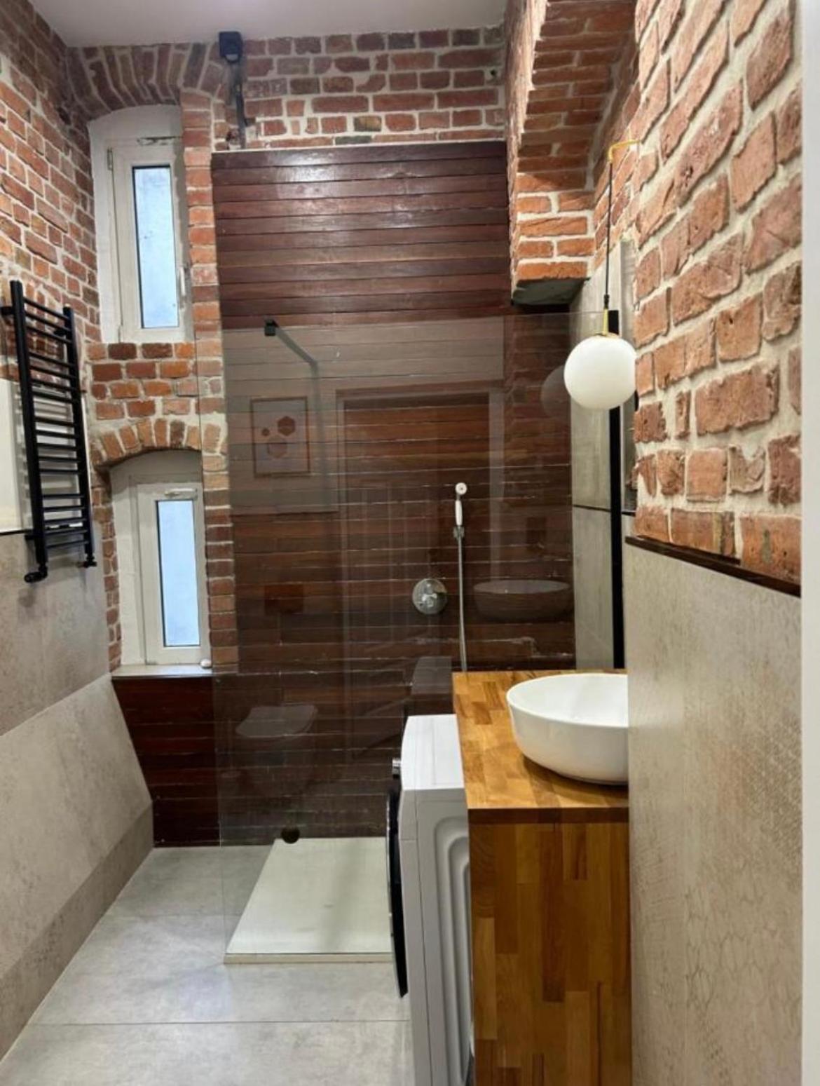 Gingerbread Hostel Stary Toruń エクステリア 写真